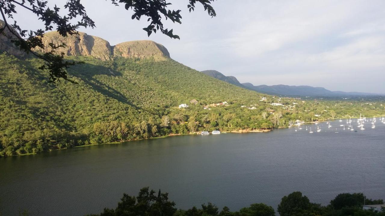 letamong lodge Hartbeespoort Eksteriør billede