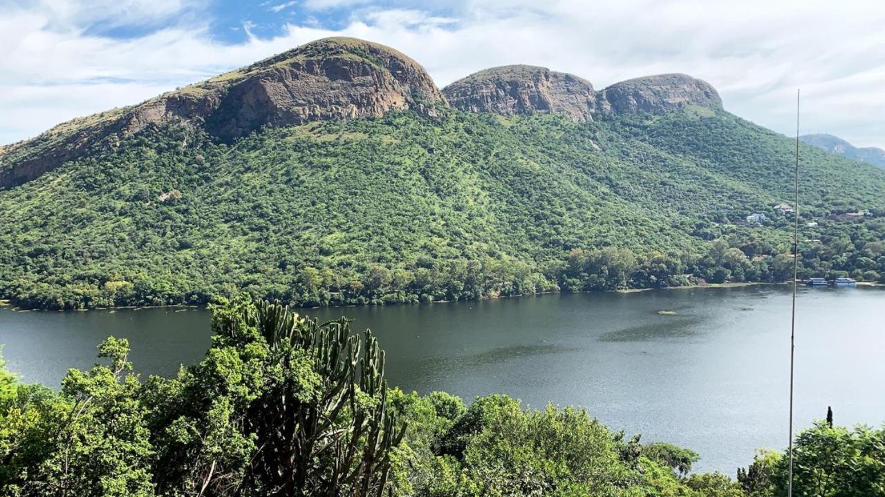 letamong lodge Hartbeespoort Eksteriør billede