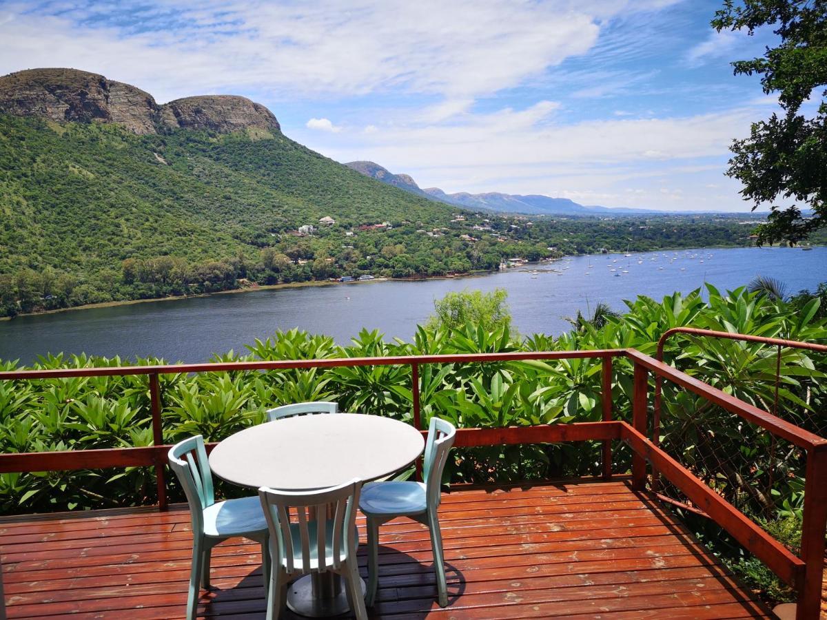 letamong lodge Hartbeespoort Eksteriør billede