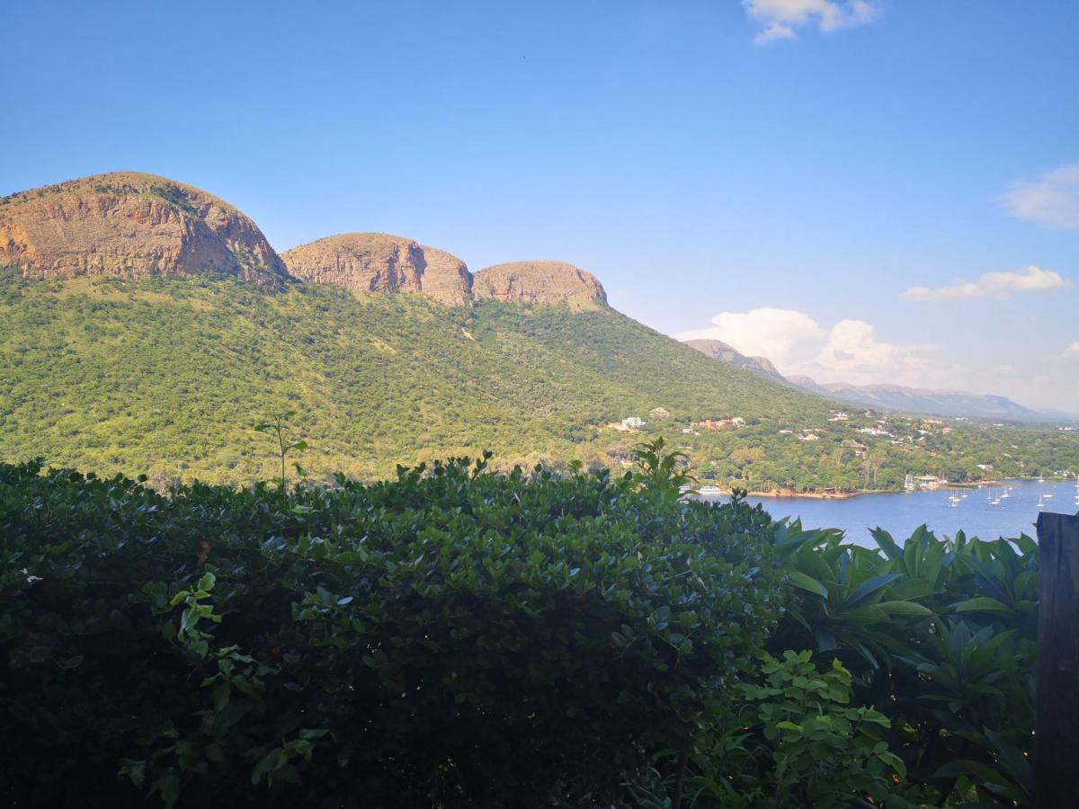 letamong lodge Hartbeespoort Eksteriør billede