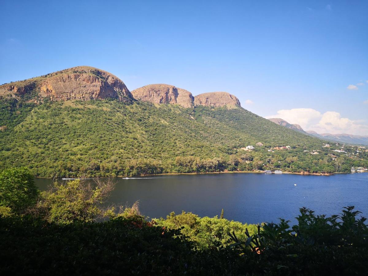 letamong lodge Hartbeespoort Eksteriør billede