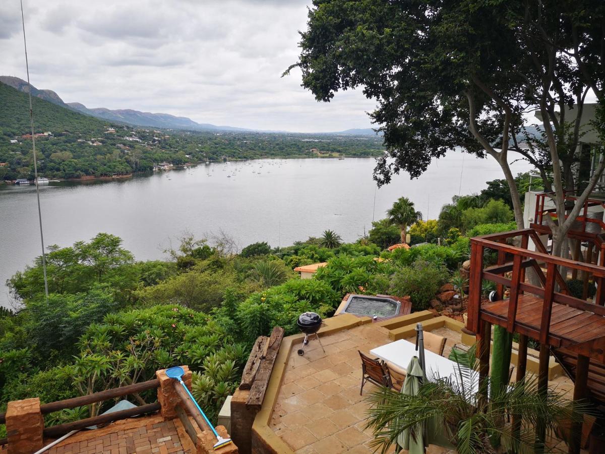 letamong lodge Hartbeespoort Eksteriør billede