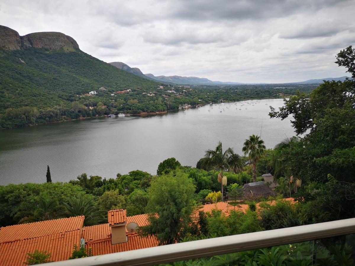 letamong lodge Hartbeespoort Eksteriør billede