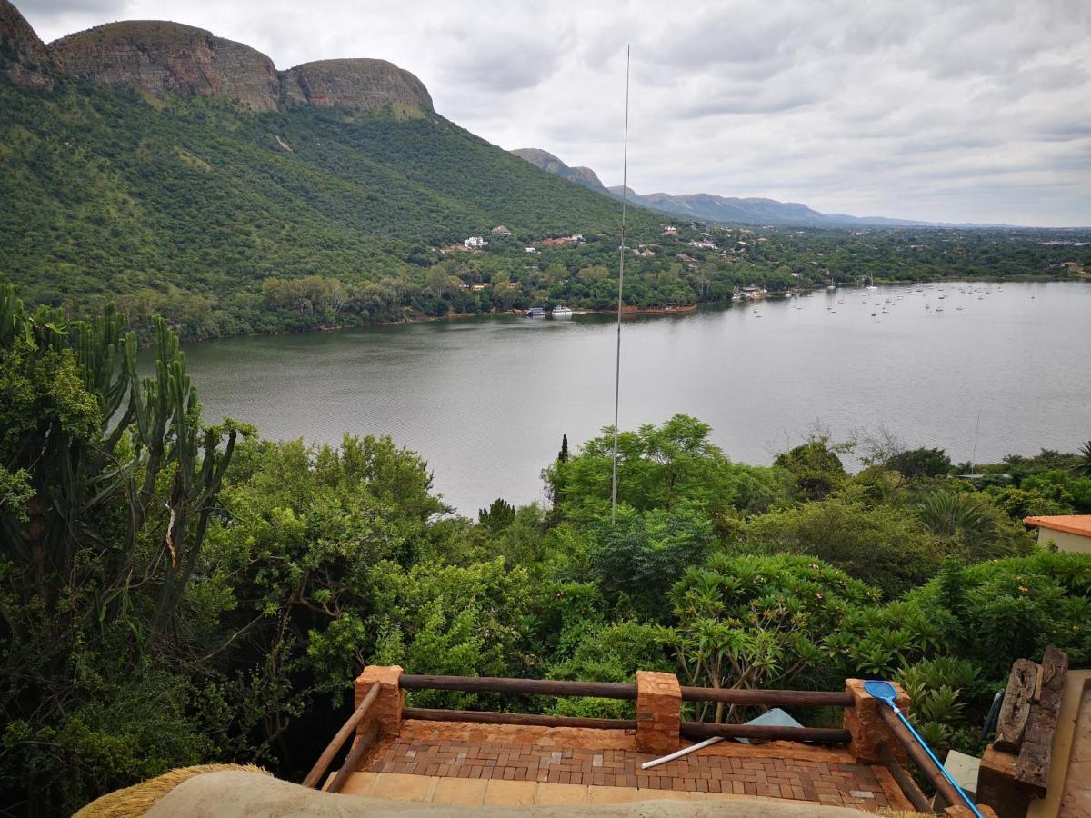 letamong lodge Hartbeespoort Eksteriør billede