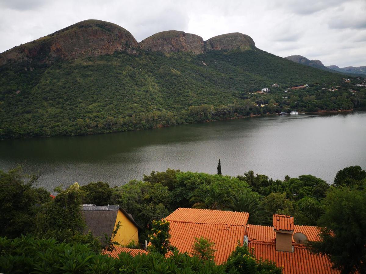 letamong lodge Hartbeespoort Eksteriør billede