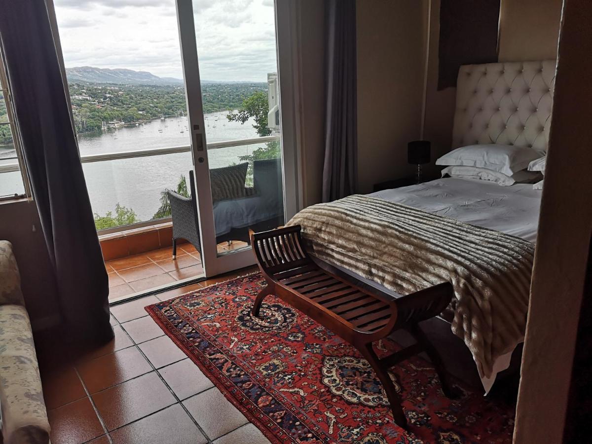 letamong lodge Hartbeespoort Eksteriør billede