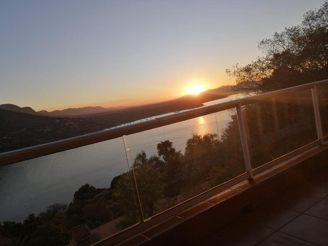 letamong lodge Hartbeespoort Eksteriør billede