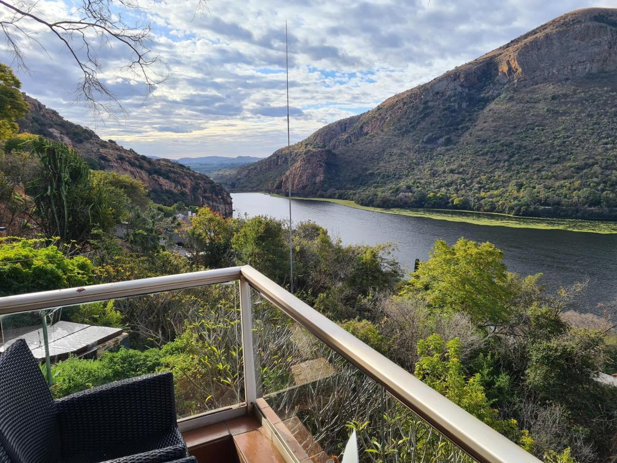 letamong lodge Hartbeespoort Eksteriør billede