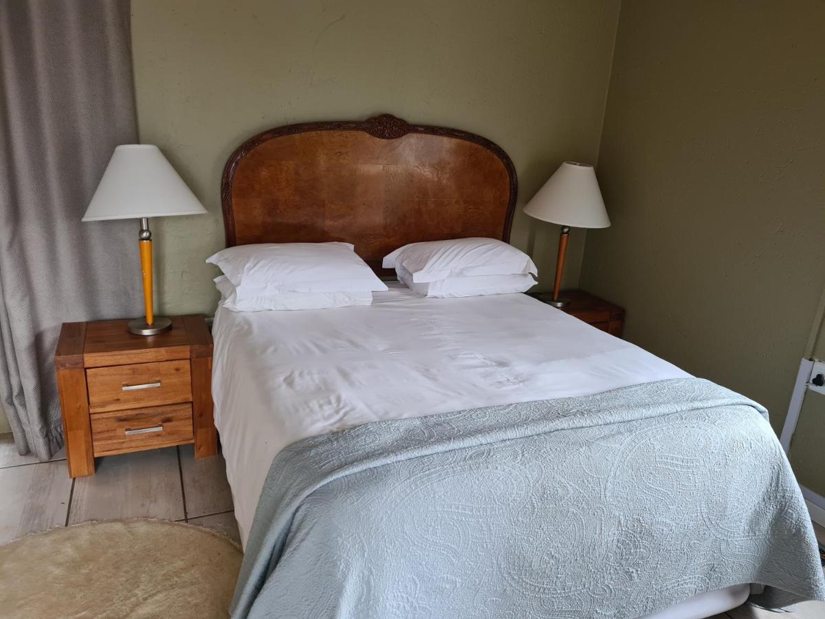 letamong lodge Hartbeespoort Eksteriør billede