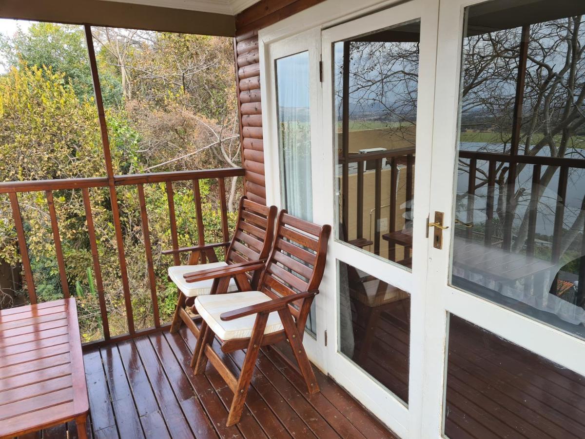 letamong lodge Hartbeespoort Eksteriør billede
