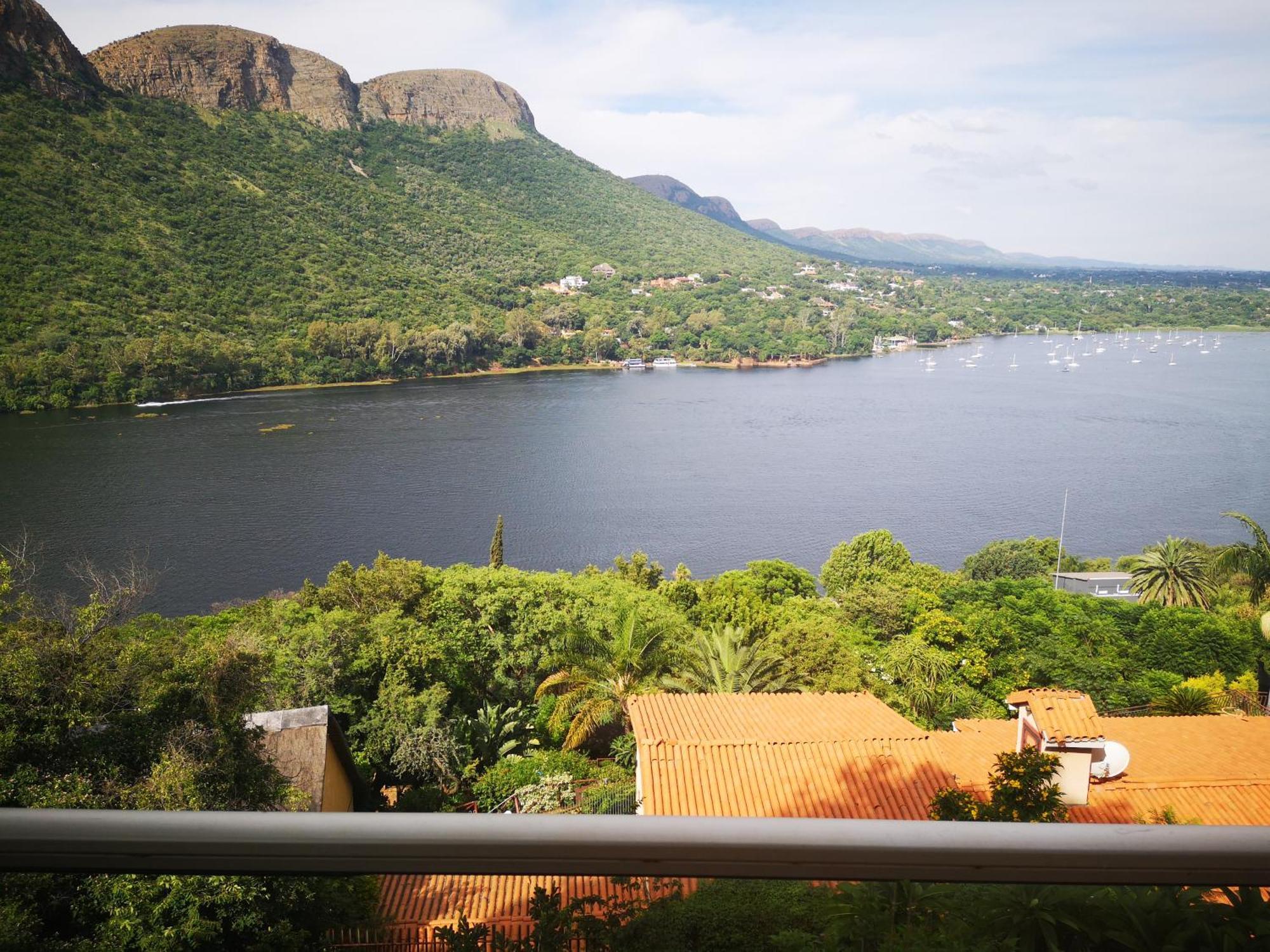 letamong lodge Hartbeespoort Værelse billede