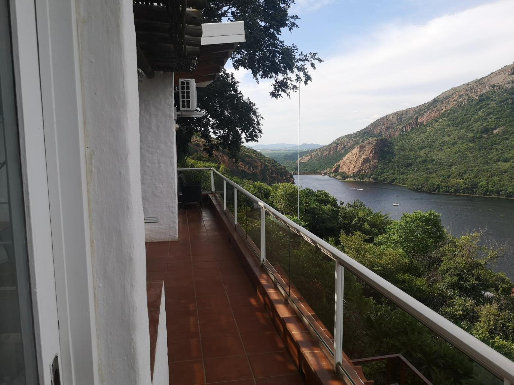 letamong lodge Hartbeespoort Værelse billede