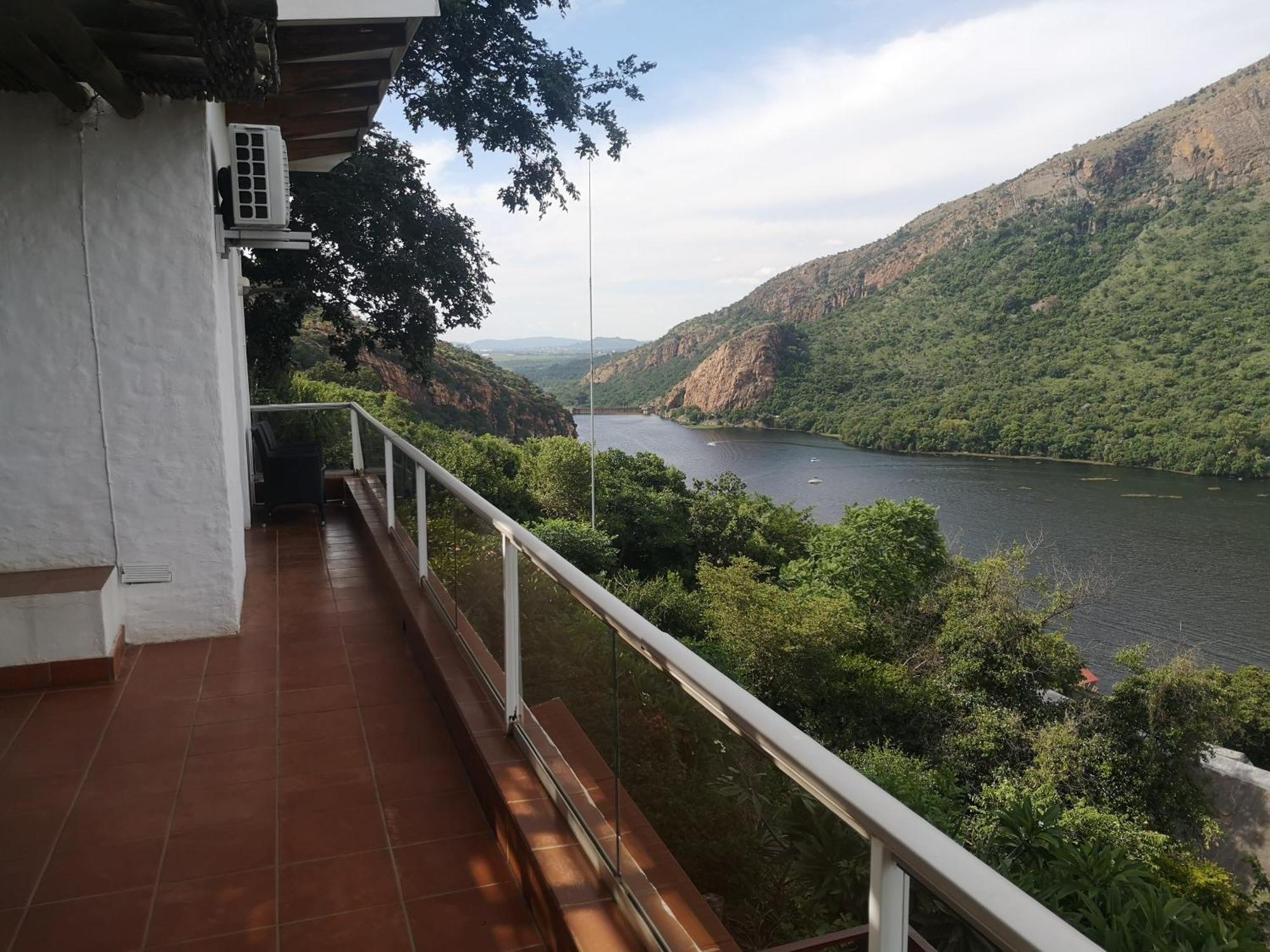 letamong lodge Hartbeespoort Værelse billede